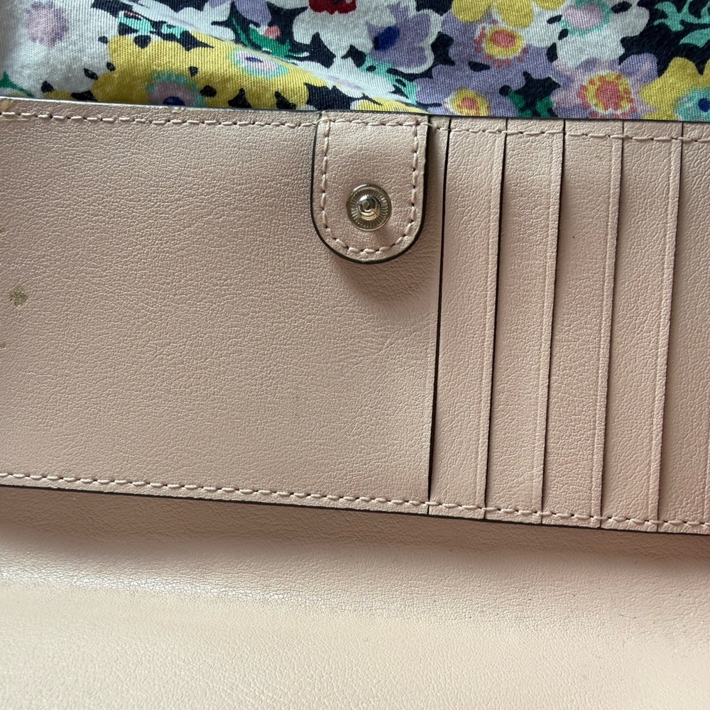 Kate Spade Black Scalloped Edge Wallet - Picture 4 of 6